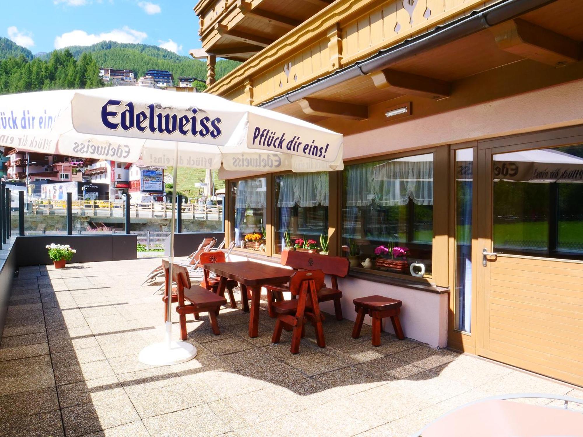 Parkhotel Soelden Екстериор снимка